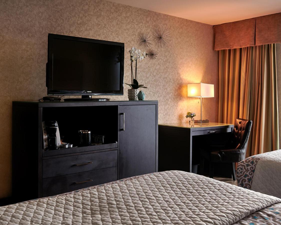 Hotel The Lonsdale Quay North Vancouver