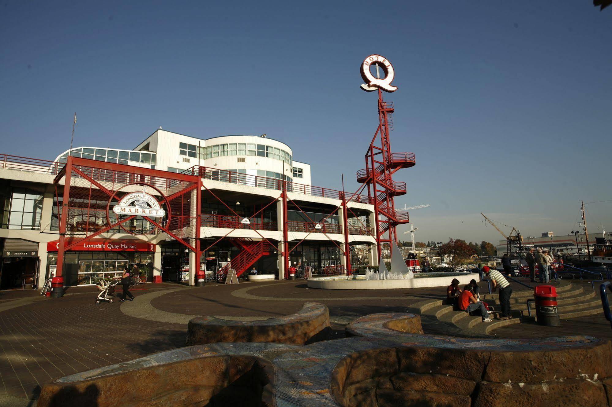 Hotel The Lonsdale Quay 4*