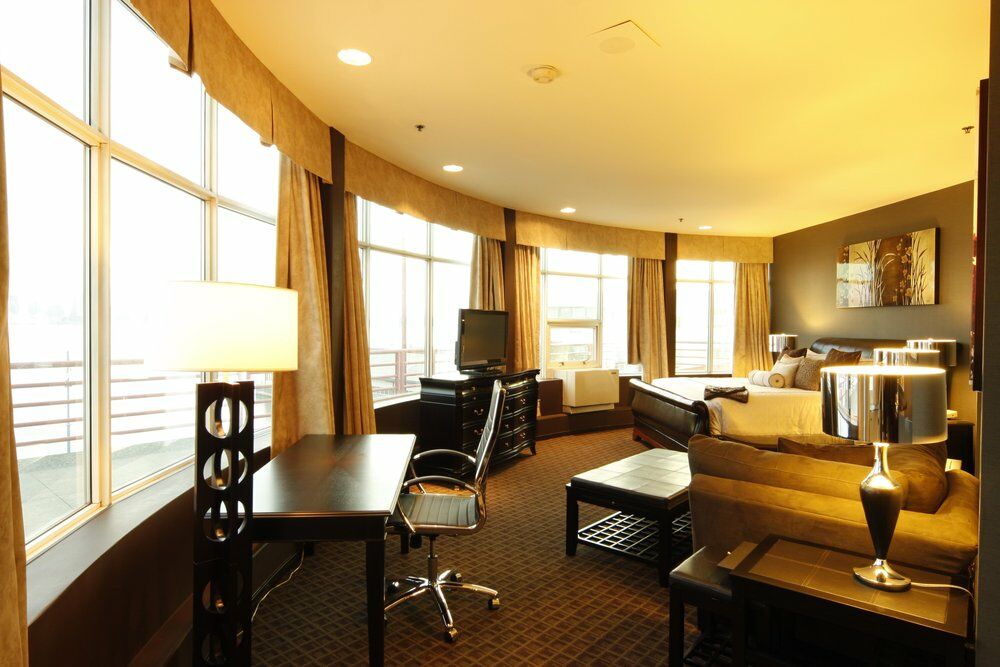 Hotel The Lonsdale Quay